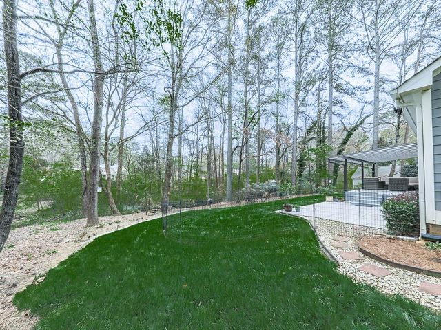 205 River Run, Woodstock, GA 30188