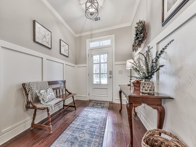 205 River Run, Woodstock, GA 30188