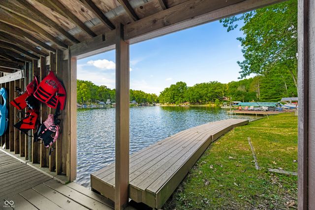 7866 Nettle Drive, Nineveh, IN 46164