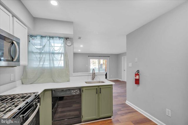 1363 TRISTRAM CIR, Mantua, NJ 08051