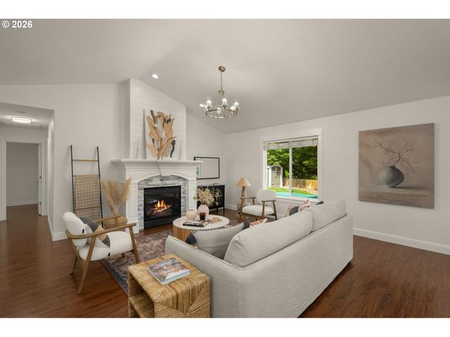 16442 WAYNE Dr, Oregon City, OR 97045