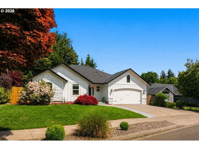 16442 WAYNE Dr, Oregon City, OR 97045