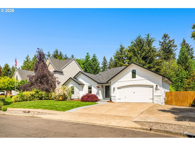 16442 WAYNE Dr, Oregon City, OR 97045