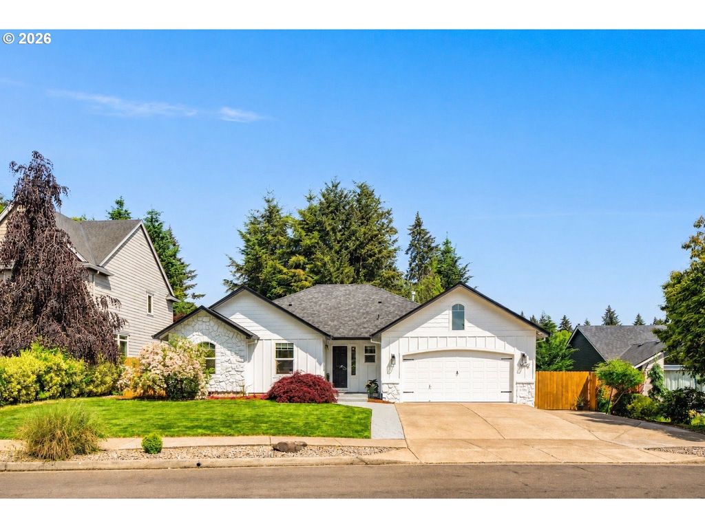16442 WAYNE Dr, Oregon City, OR 97045