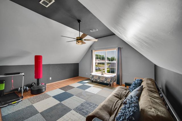 491 Pheasant Run Drive, Hobart, IN 46342