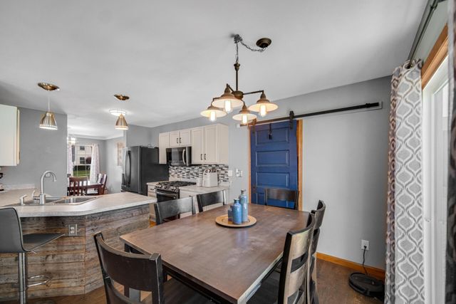 491 Pheasant Run Drive, Hobart, IN 46342