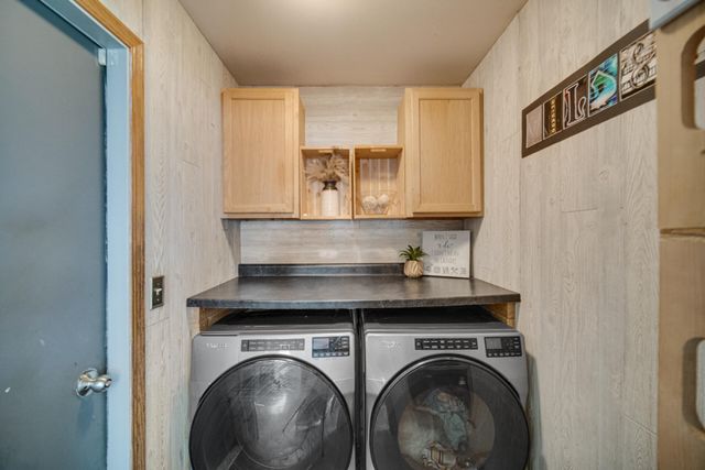 491 Pheasant Run Drive, Hobart, IN 46342