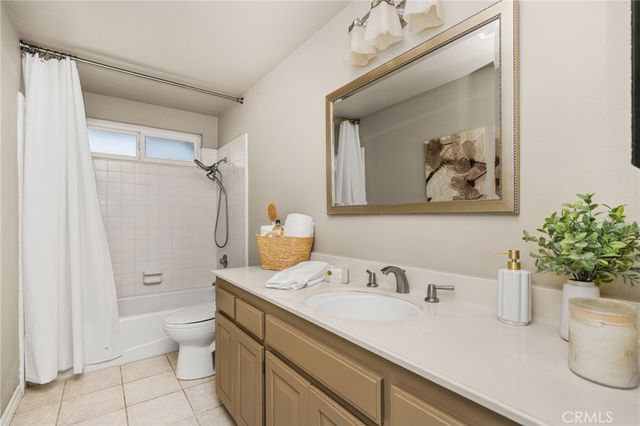 489 S Wrightwood Street, Orange, CA 92869
