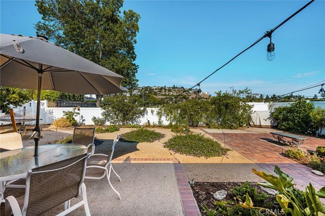 489 S Wrightwood Street, Orange, CA 92869
