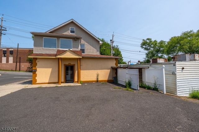 476 Bloy St, Hillside Twp., NJ 07205
