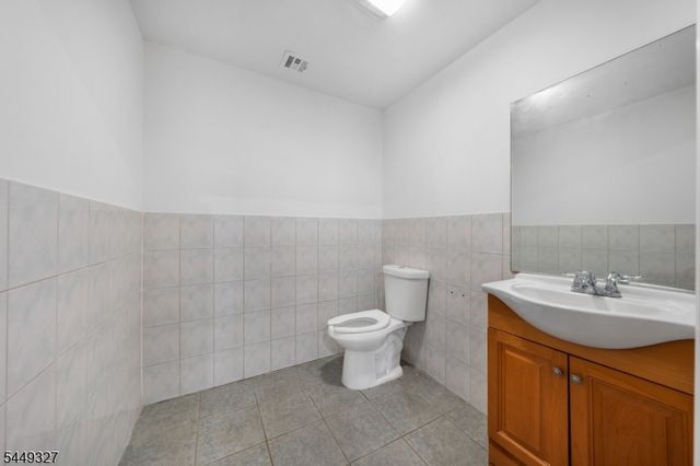 476 Bloy St, Hillside Twp., NJ 07205
