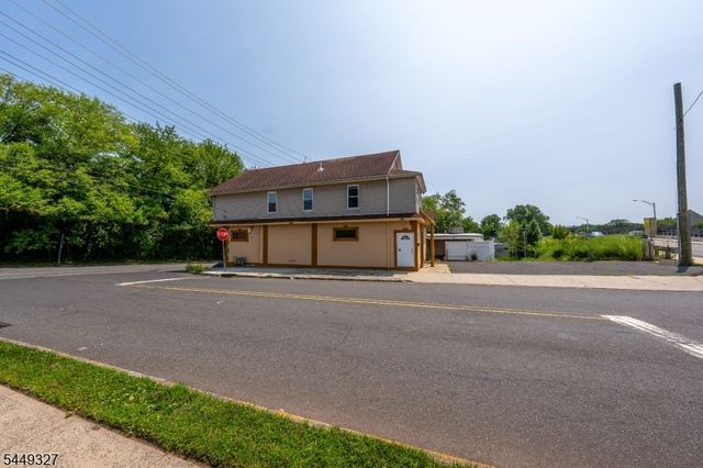 476 Bloy St, Hillside Twp., NJ 07205