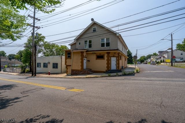 476 Bloy St, Hillside Twp., NJ 07205