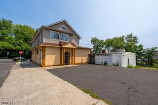 476 Bloy St, Hillside Twp., NJ 07205