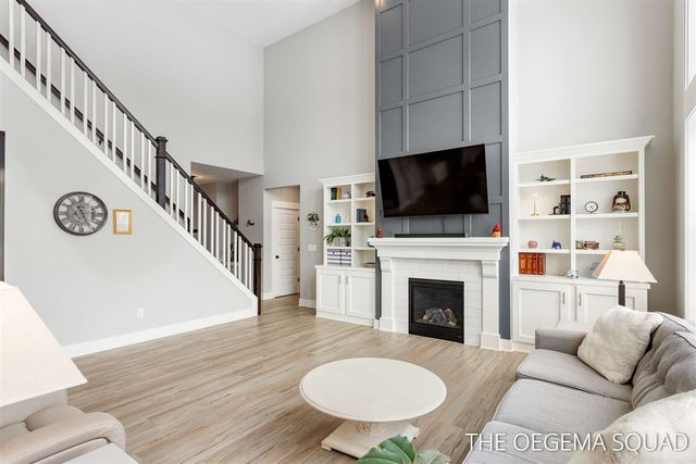 13711 Harrington Landing, Holland, MI 49424