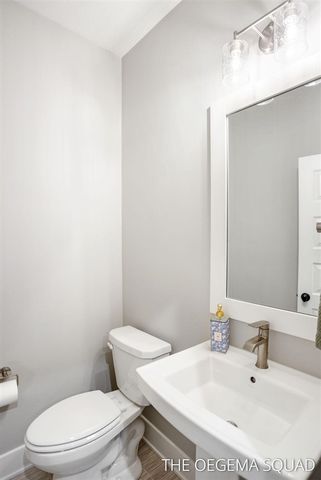 13711 Harrington Landing, Holland, MI 49424