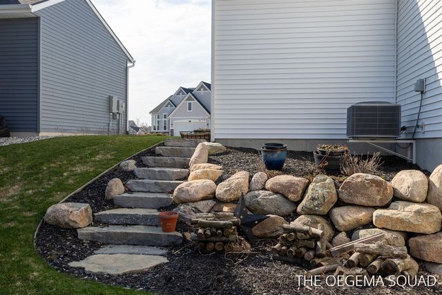 13711 Harrington Landing, Holland, MI 49424