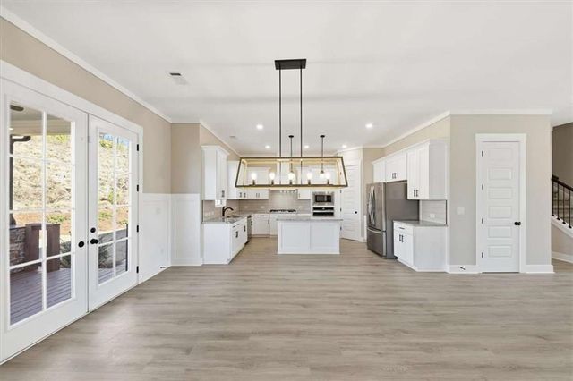 300 Oxford Road, Ball Ground, GA 30107