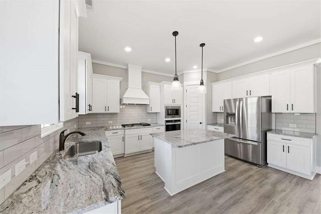 300 Oxford Road, Ball Ground, GA 30107