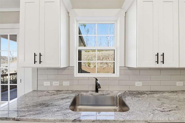 300 Oxford Road, Ball Ground, GA 30107