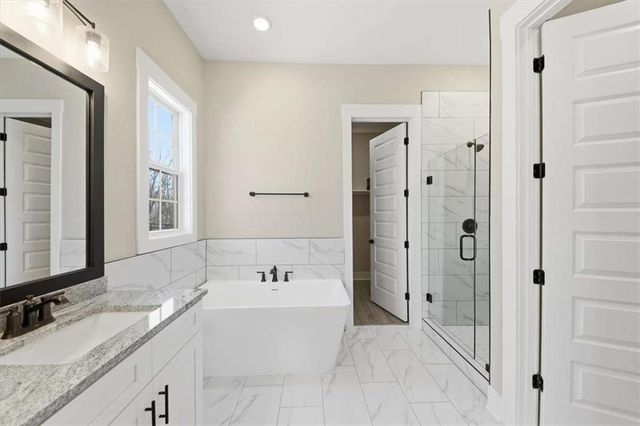 300 Oxford Road, Ball Ground, GA 30107