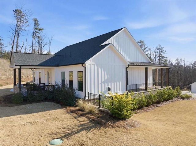 300 Oxford Road, Ball Ground, GA 30107