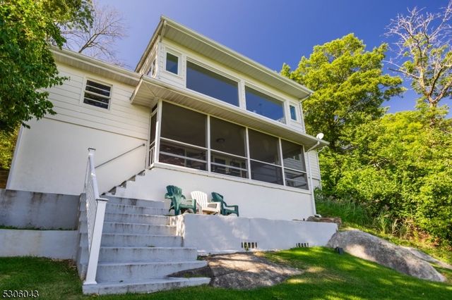 9 Golfview Ter, Sparta Twp., NJ 07871