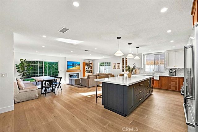 3210 Iowa Street, Costa Mesa, CA 92626