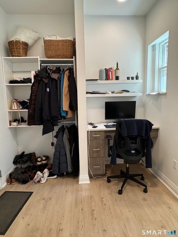 19 Whitney Avenue D, New Haven, CT 06510