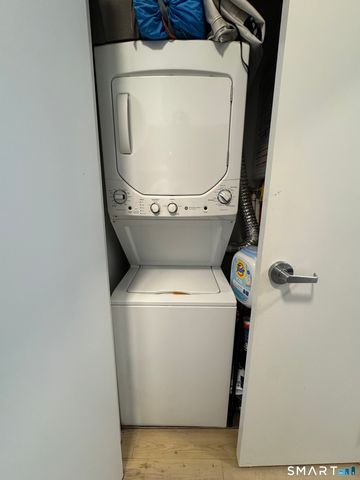 19 Whitney Avenue D, New Haven, CT 06510