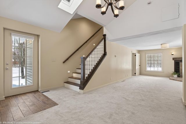 6811 116th Avenue, Ganges Twp, MI 49408