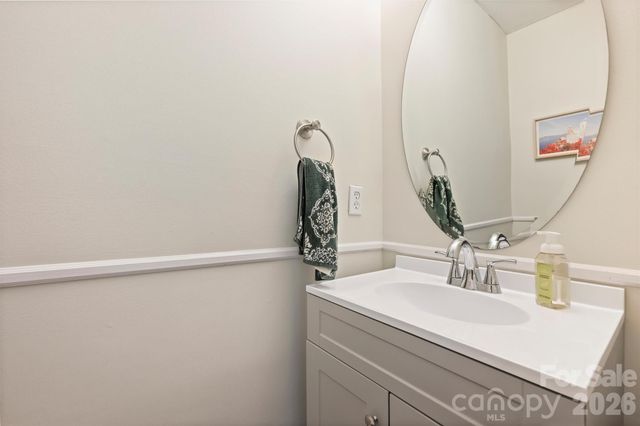 2002 Cramerton Village Drive, Cramerton, NC 28032