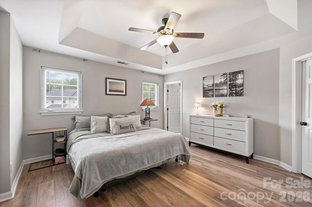 2002 Cramerton Village Drive, Cramerton, NC 28032