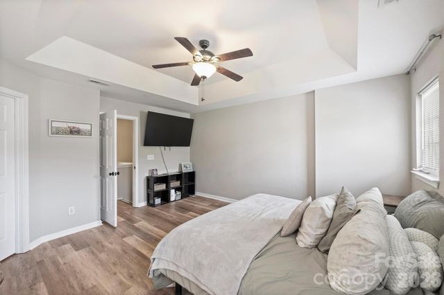 2002 Cramerton Village Drive, Cramerton, NC 28032