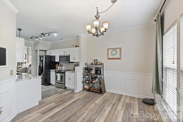 2002 Cramerton Village Drive, Cramerton, NC 28032