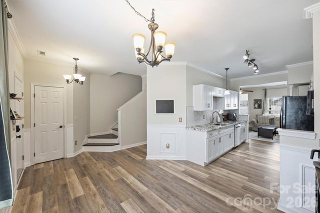 2002 Cramerton Village Drive, Cramerton, NC 28032