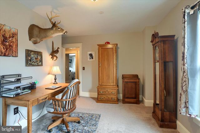 155 E EMAUS ST, Middletown, PA 17057