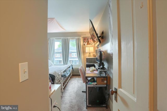 155 E EMAUS ST, Middletown, PA 17057
