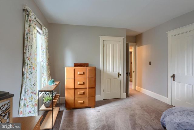 155 E EMAUS ST, Middletown, PA 17057