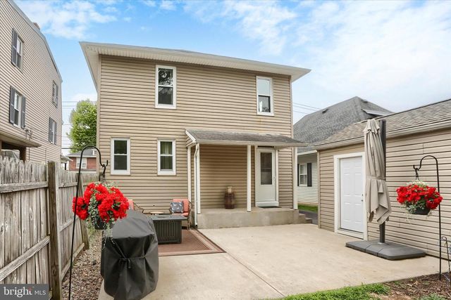 155 E EMAUS ST, Middletown, PA 17057