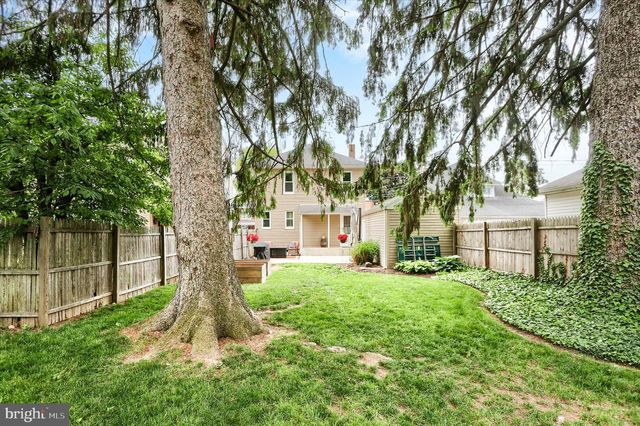 155 E EMAUS ST, Middletown, PA 17057