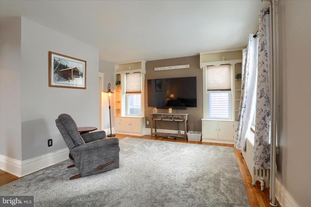155 E EMAUS ST, Middletown, PA 17057