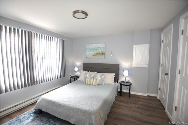 65A Village Circle W, Manorville, NY 11949