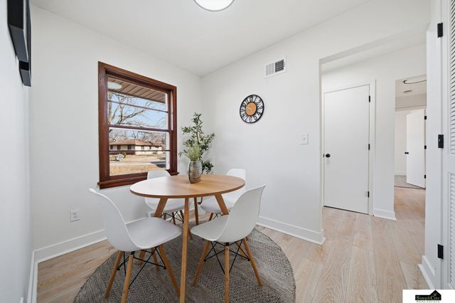 3324 Gott Circle, Lincoln, NE 68524