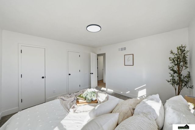 3324 Gott Circle, Lincoln, NE 68524