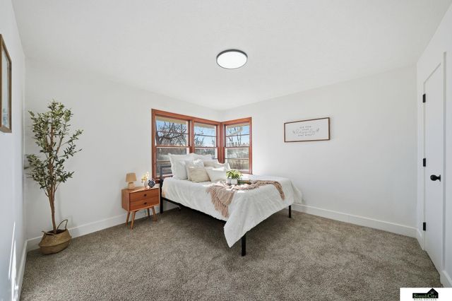 3324 Gott Circle, Lincoln, NE 68524