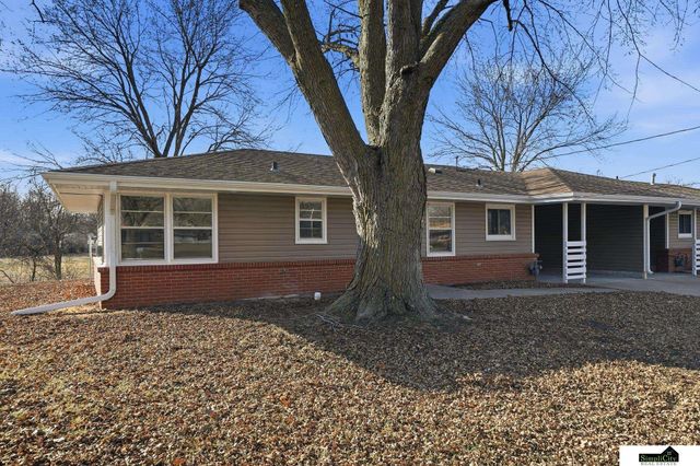 3324 Gott Circle, Lincoln, NE 68524