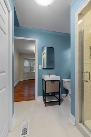 1005 Estes Rd, Nashville, TN 37215