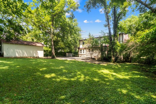 1005 Estes Rd, Nashville, TN 37215