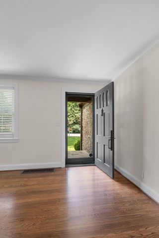 1005 Estes Rd, Nashville, TN 37215